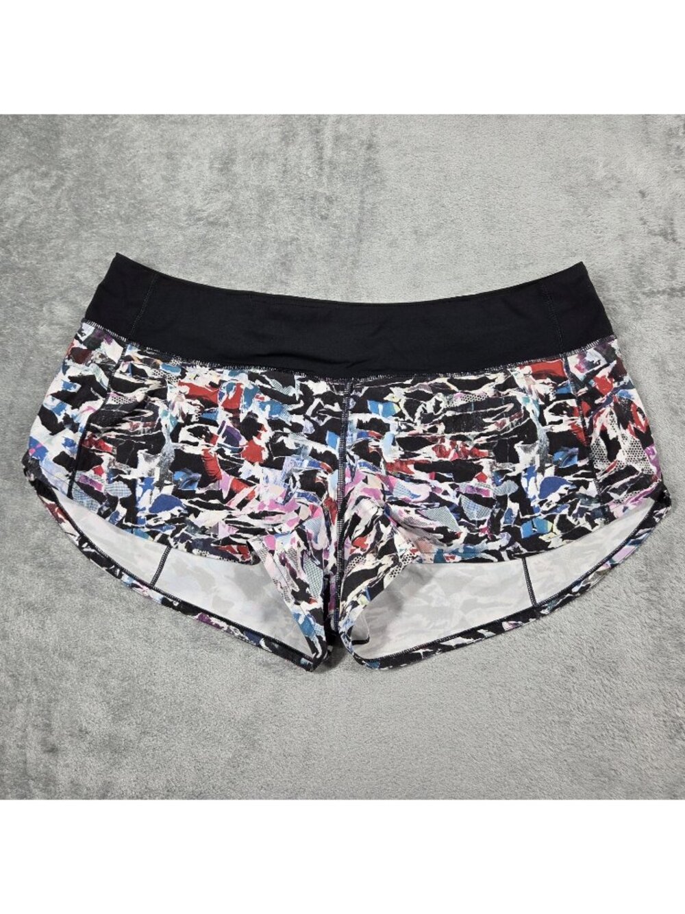 Lululemon Speed Up Shorts 10 Culture Clash Multi Black  2.5" Inseam W7AJSR